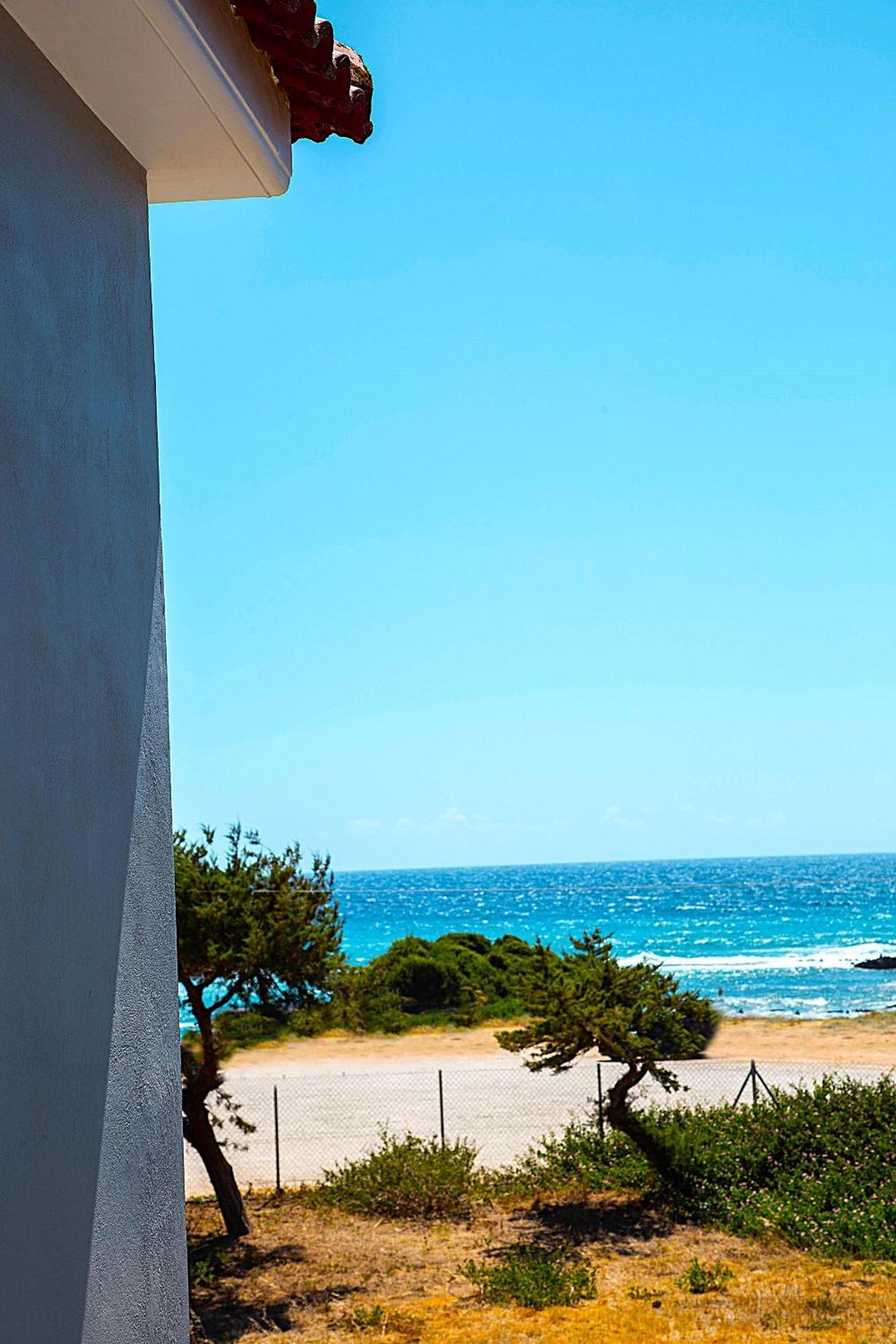 Romanos Beach Villas מראה חיצוני תמונה