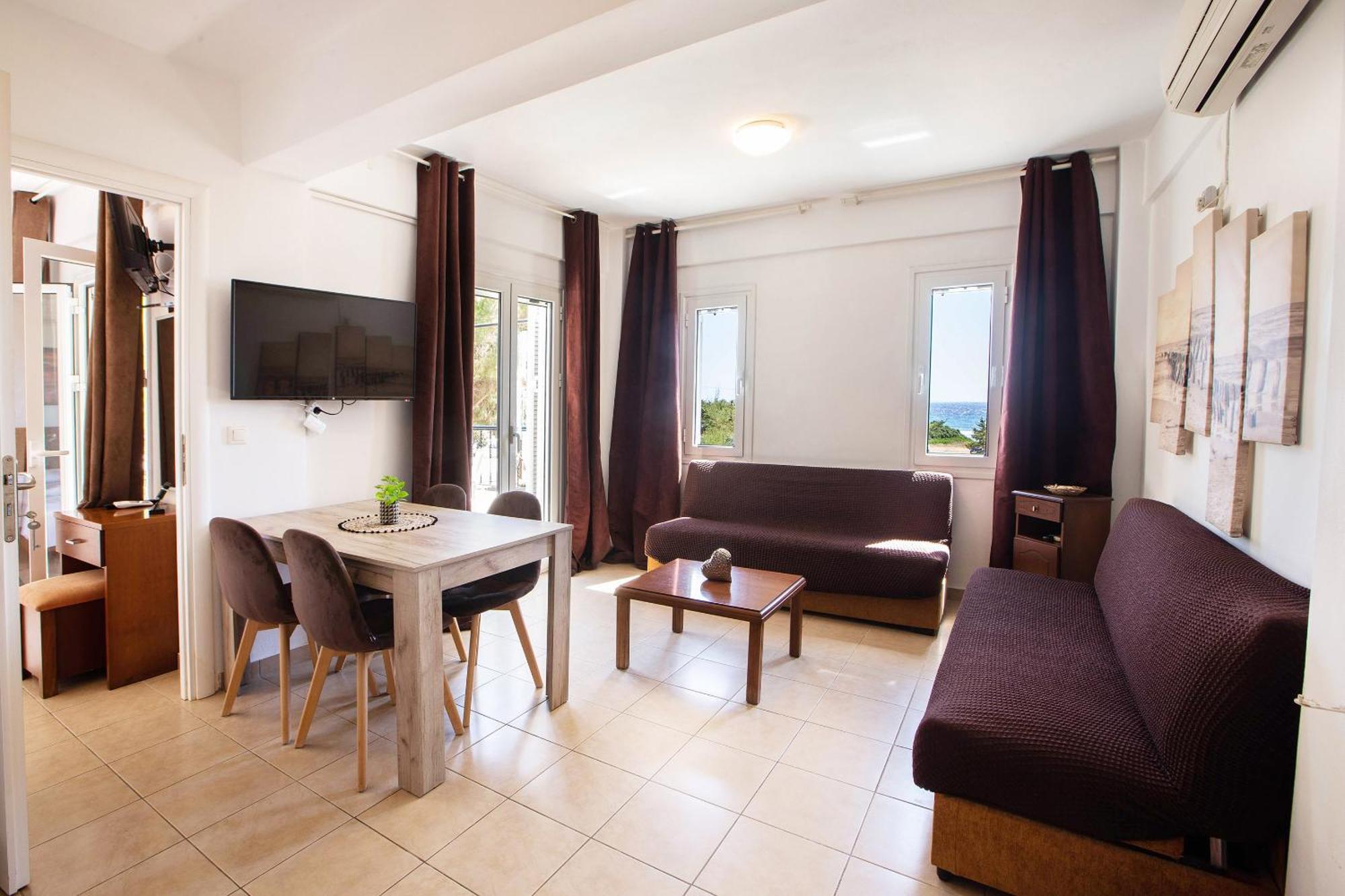 Romanos Beach Villas מראה חיצוני תמונה